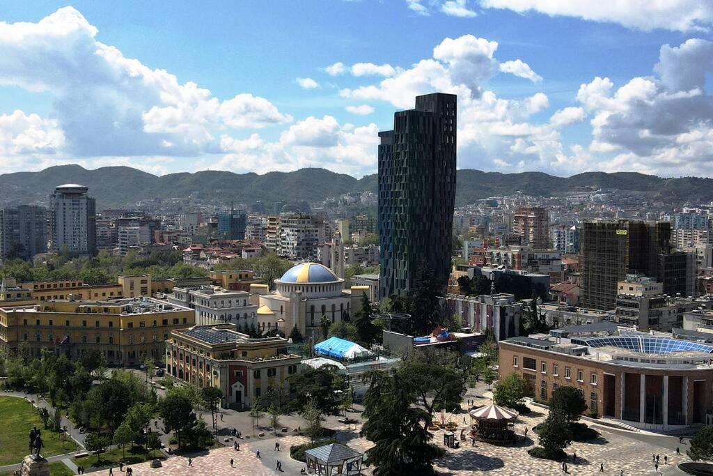 Central Apartment Tirana Exterior photo